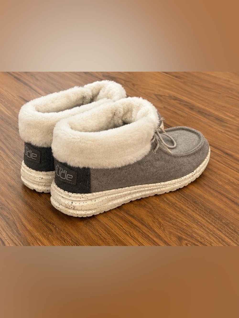 Hey Dude Gray & Cream Fleece-Lined Casual Booties
